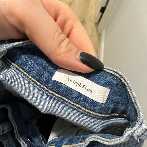 FRAME- HIGH RISE FLARE JEANS “le high flare” - Picture 6 of 6